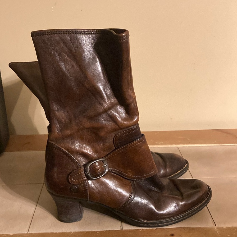 Born‎ boots 7.5/38.5 ⭐️